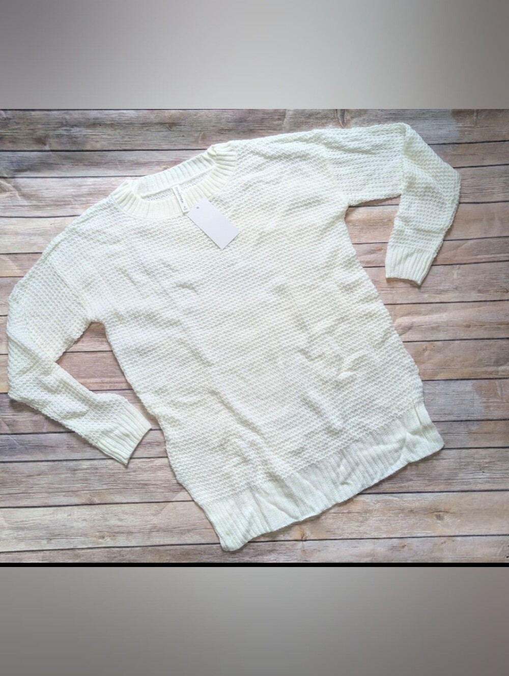 Women’s Cream Waffle-Knit Sweater - Lightweight Pullover *BRAND NEW*